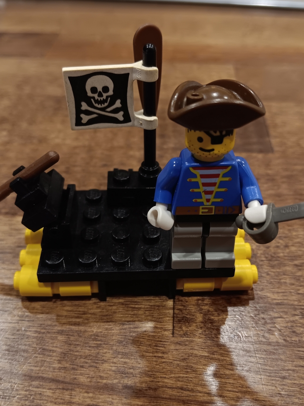 Lego 1991 Pirates Renegade's Raft Set